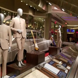 Meet your Posher, Bronte